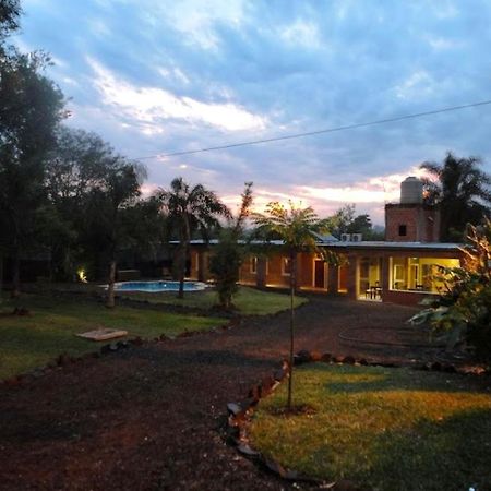 Posada Yvoty Hotel ปูแอร์โตอีกวาซู ภายนอก รูปภาพ