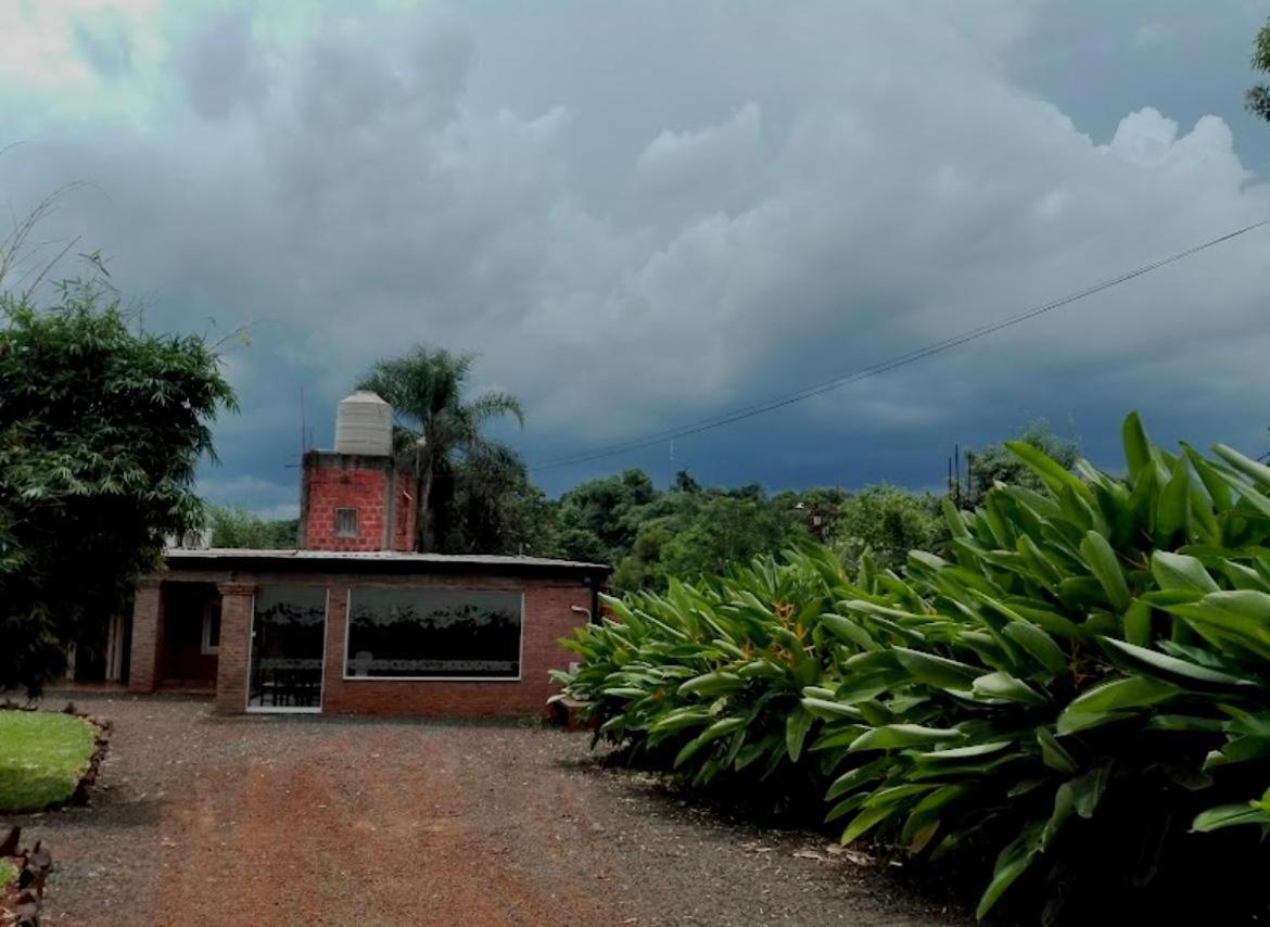 Posada Yvoty Hotel ปูแอร์โตอีกวาซู ภายนอก รูปภาพ